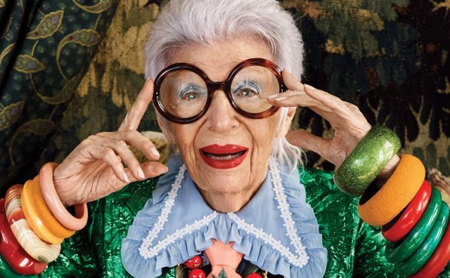 全球最高寿的时尚偶像 Iris Apfel 去世，享年102岁