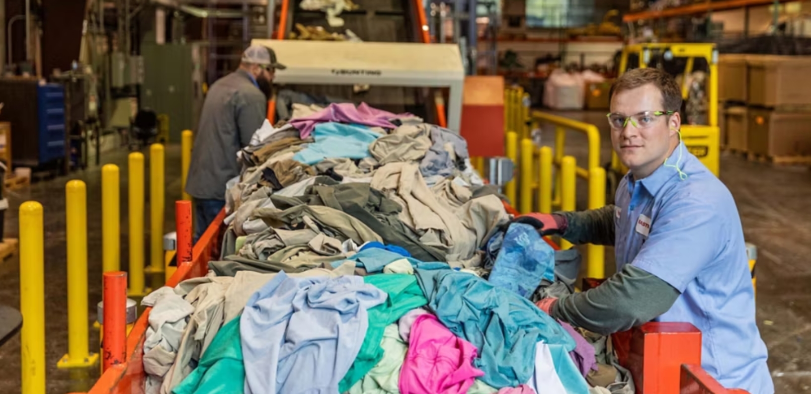 伊士曼与纺织品回收公司 Debrand 合作，用废弃衣物制造可持续纱线