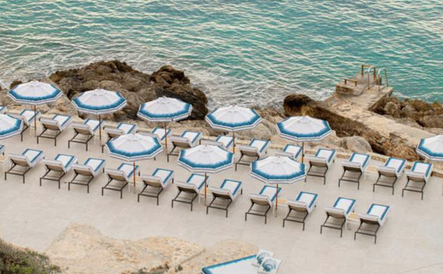 意大利时尚品牌 Alberta Ferretti 与美利亚酒店集团合作推出泳池俱乐部