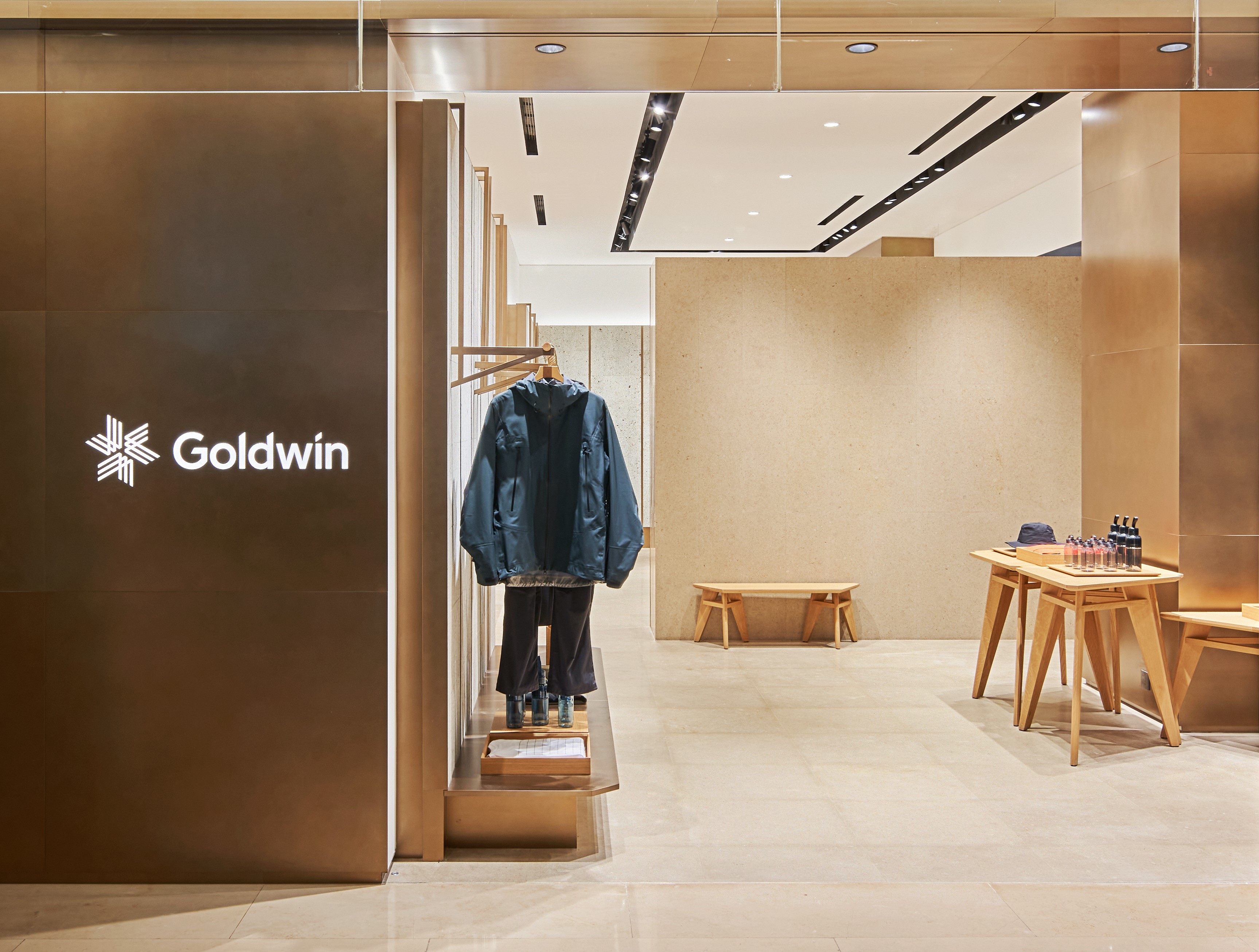 独家专访｜又一高端户外运动品牌加注中国，Goldwin 目标十年70店！