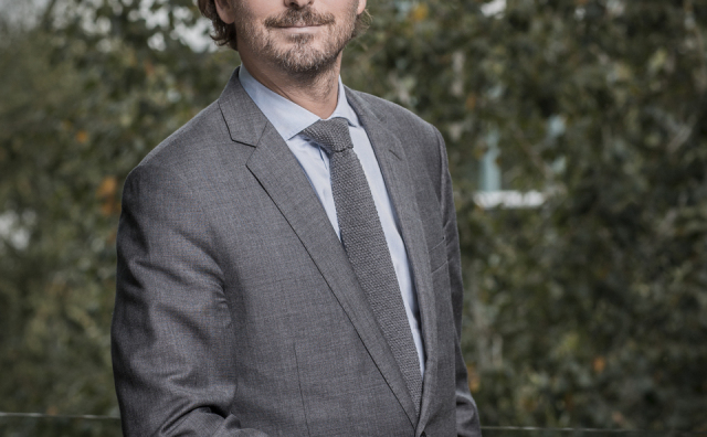 瑞士历峰集团CEO称：中国人的奢侈品消费正从日本“回流”香港