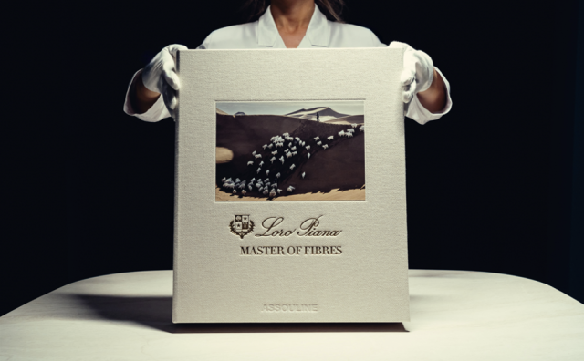 迎百年大庆，Loro Piana 推出品牌书《Master of Fibres》