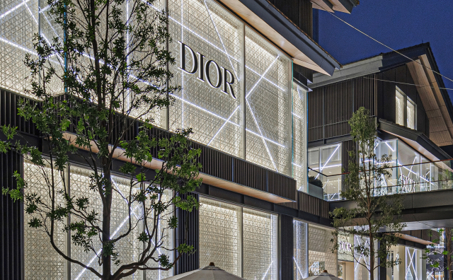华丽现场 | DIOR 咖啡馆和男装精品店在成都太古里开幕