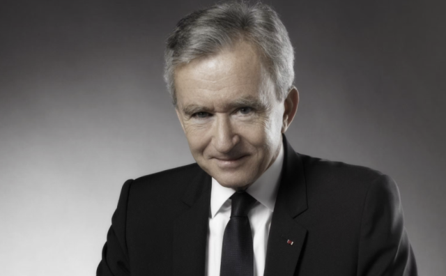 Bernard Arnault 执掌 LVMH集团的年限或将延长至85岁