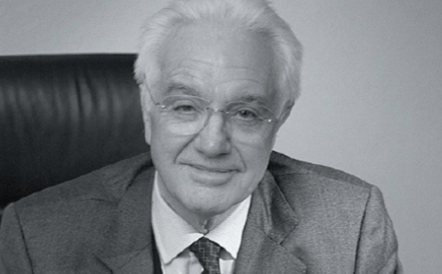 英国传奇游艇经纪人 George Nicholson 去世，享年87岁