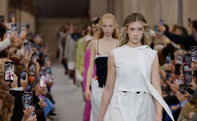 Prada集团高管深度分享：Miu Miu、中国市场、收购动向