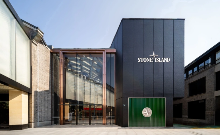 Stone Island加码投资中国市场：杭州旗舰店、香港店迁址相继开幕