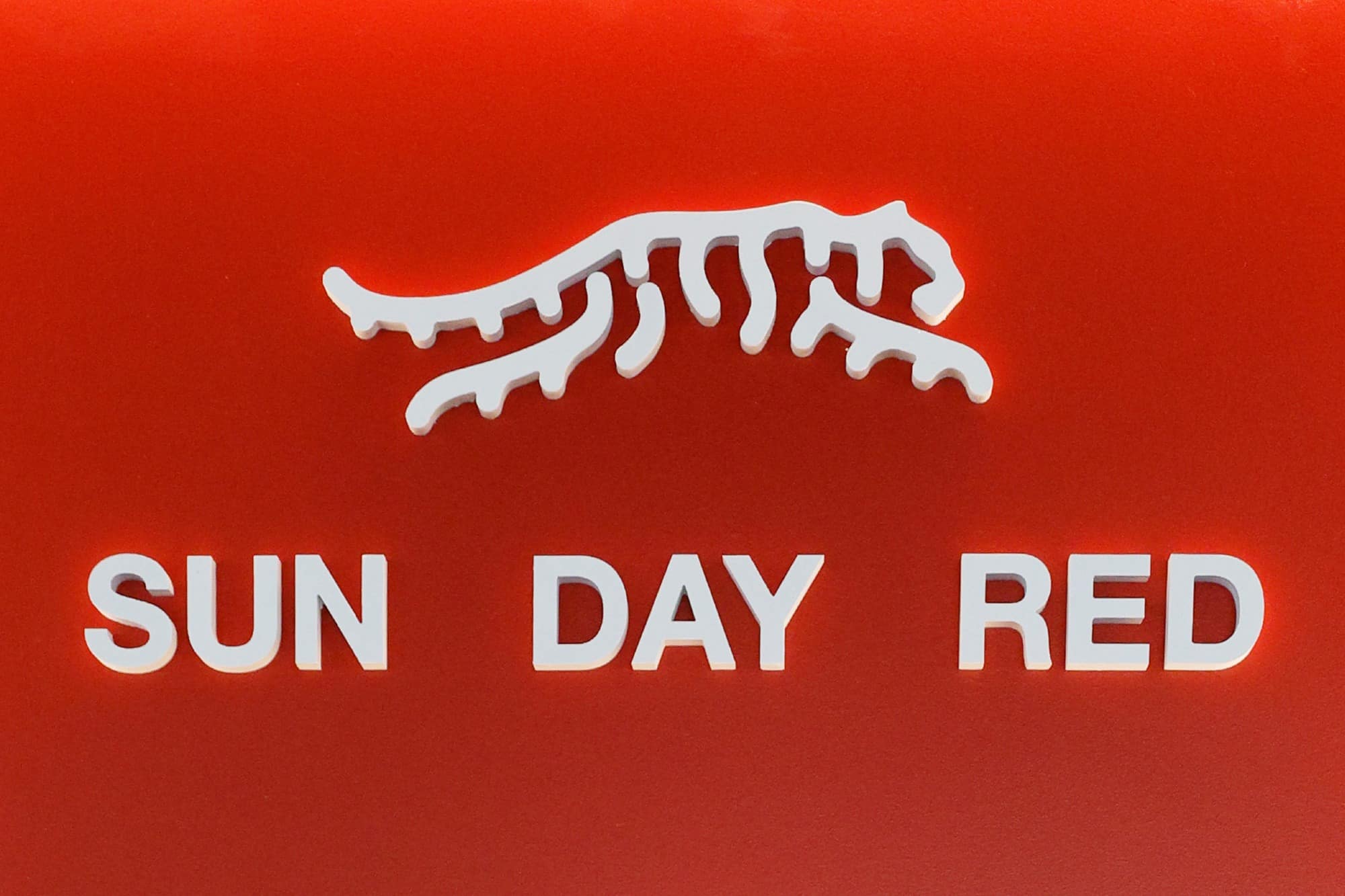 老虎伍兹的高尔夫生活方式品牌 Sun Day Red 将布局高端球场和度假村