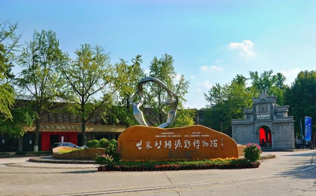 四川南充如何打造“中国绸都·丝绸源点”的地方IP？ | 华丽志丝绸文化专栏