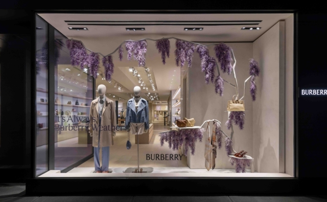 转型战略实施十个月后，Burberry将重回富时100指数