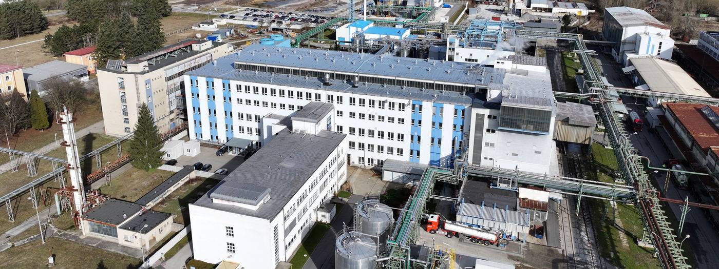 德国特种化工巨头赢创 EVONIK 与植物丝聚合物供应商 AMSilk 合作设立蚕丝蛋白专用生产线