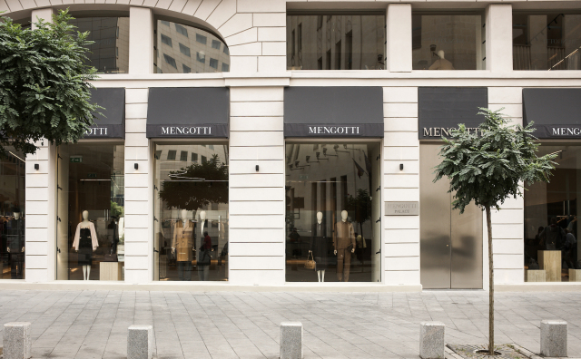 拥有百年历史的意大利奢侈品零售商 Mengotti 上财年营收6500万欧元，罗马尼亚门店重装开业
