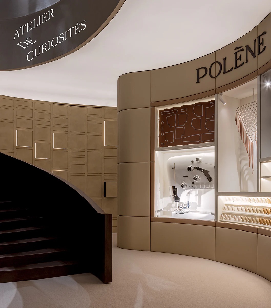 冉冉上升的法国皮具品牌 Polène 为何与这座西班牙小镇深度绑定？