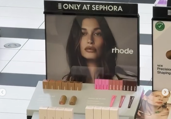 LVMH集团最新财报为何点赞海莉·比伯的美妆品牌 Rhode?