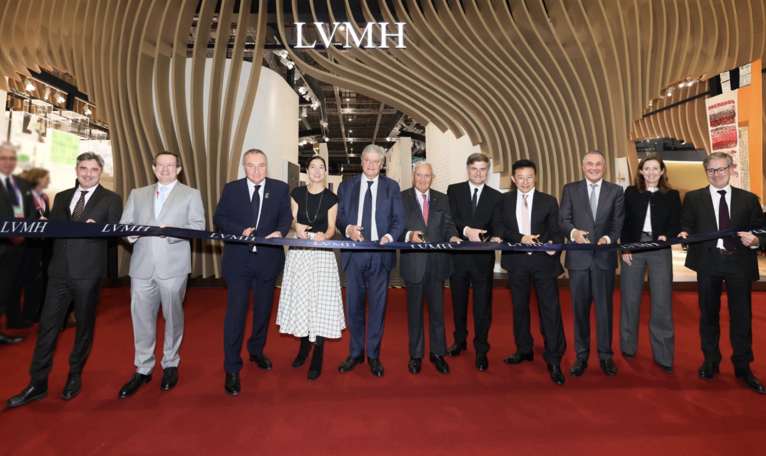 进博会快讯｜LVMH集团携旗下七家代表性品牌亮相，特别致意“中国消费者”