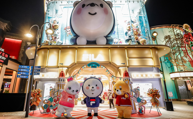 华丽现场 | FILA落户环球影城商圈，KIDS“乐园店”唱主角