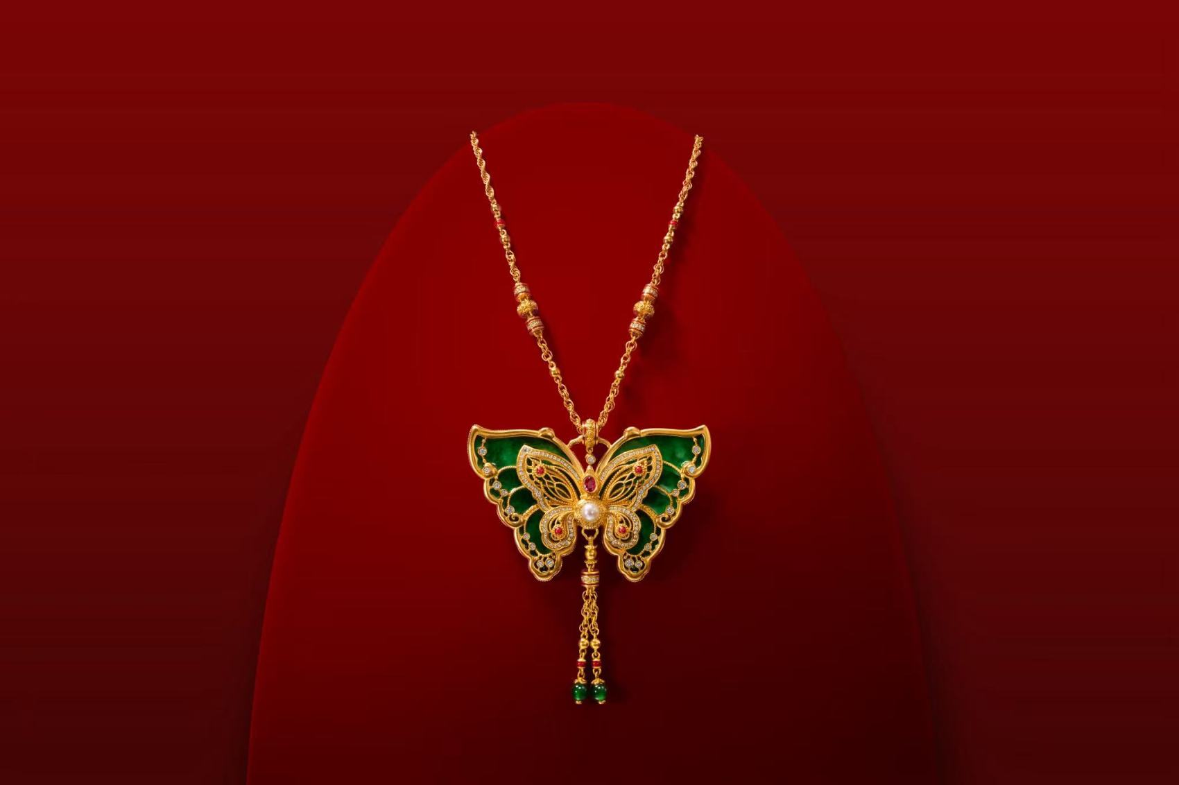 周大福最新财报：同店销售重回正增长，“定价首饰”营业额增长9.3%