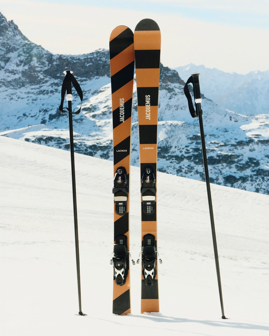 曾被誉为“雪道上的劳斯莱斯”，命运多舛的法国高端滑雪品牌 Lacroix 重回增长轨道