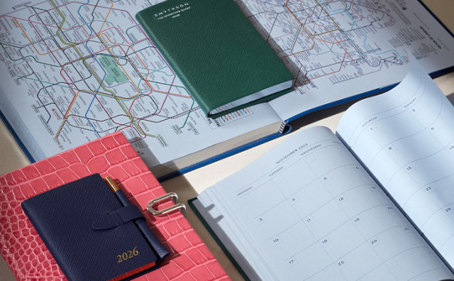 英国高级文具和皮具品牌 Smythson 上财年总营收下滑 14.6%至2329万英镑，亏损大幅收窄