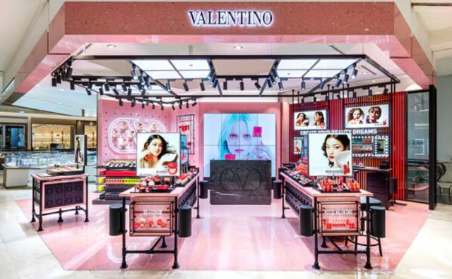 华伦天奴美妆将退出韩国市场