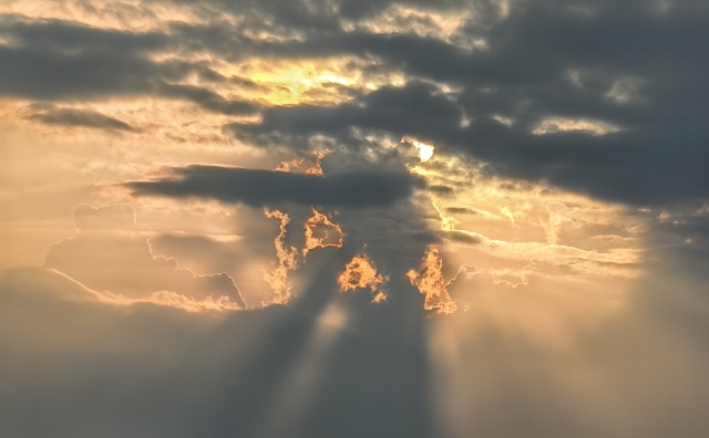 独家｜华丽志关于中国奢侈品市场的10个最新洞察