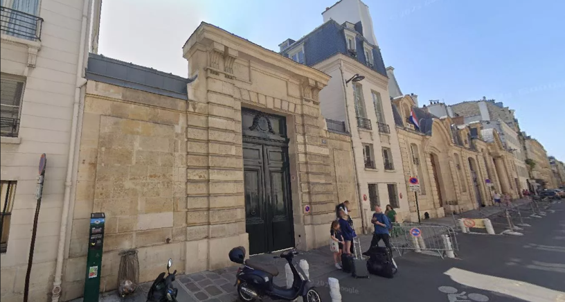 从巴黎到比佛利山庄，LVMH集团的 Arnault家族喜欢在哪里买房子？