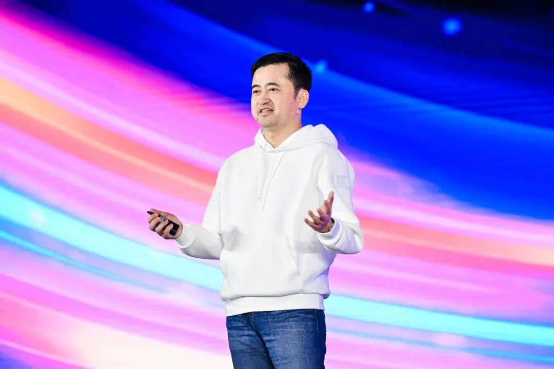 安踏集团主席丁世忠：“‘买得好”决定起点，“管得好”决定效率，“协同好”决定长期价值