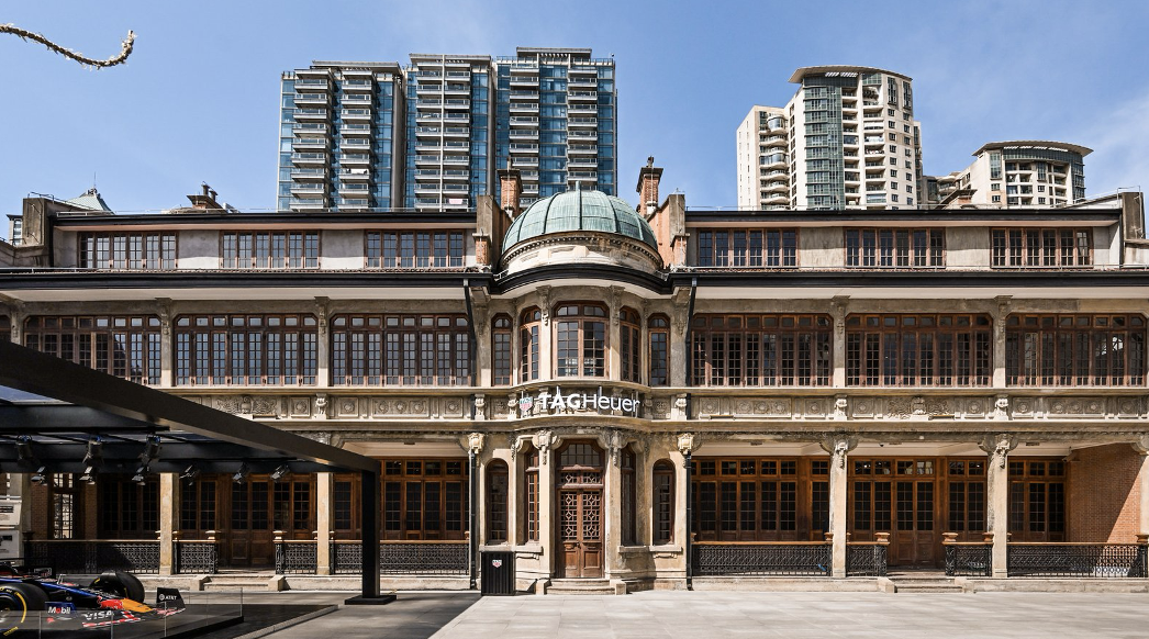 华丽现场｜担纲 F1 官方计时，TAG Heuer 泰格豪雅于上海举办「毫秒之竞」高级制表展