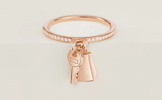 上周四五，全球奢侈品上市公司市值累计蒸发超500亿美元