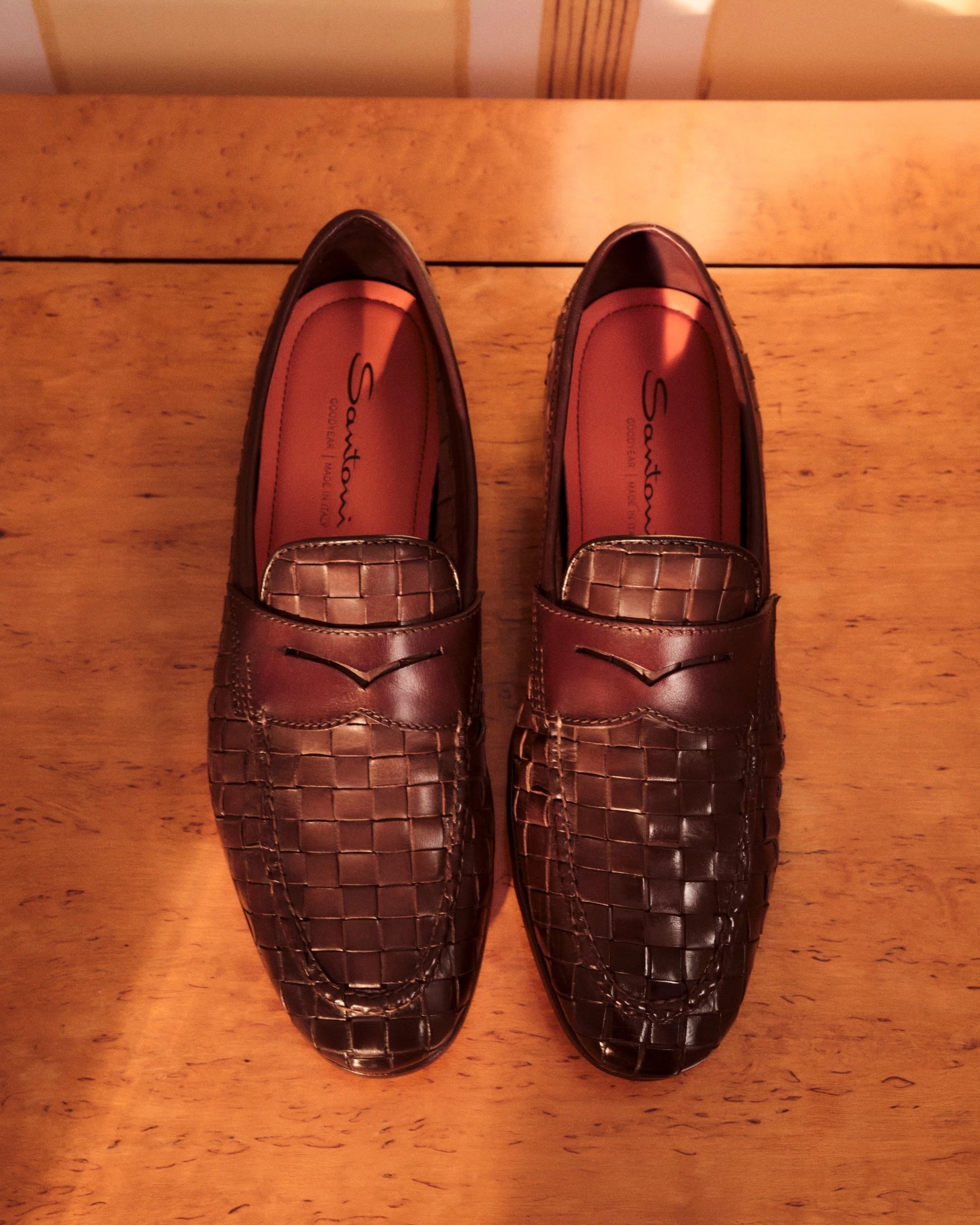 意大利奢侈鞋履品牌 Santoni 2025年营收增长12%至1.3亿欧元