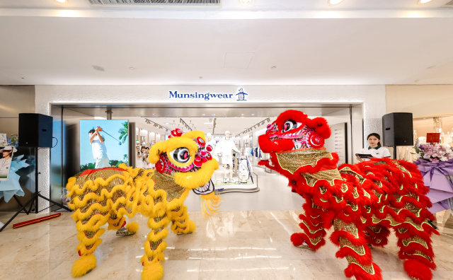 独家专访｜在南京德基开出华东首店，Munsingwear 这只“小企鹅”为何气场全开？