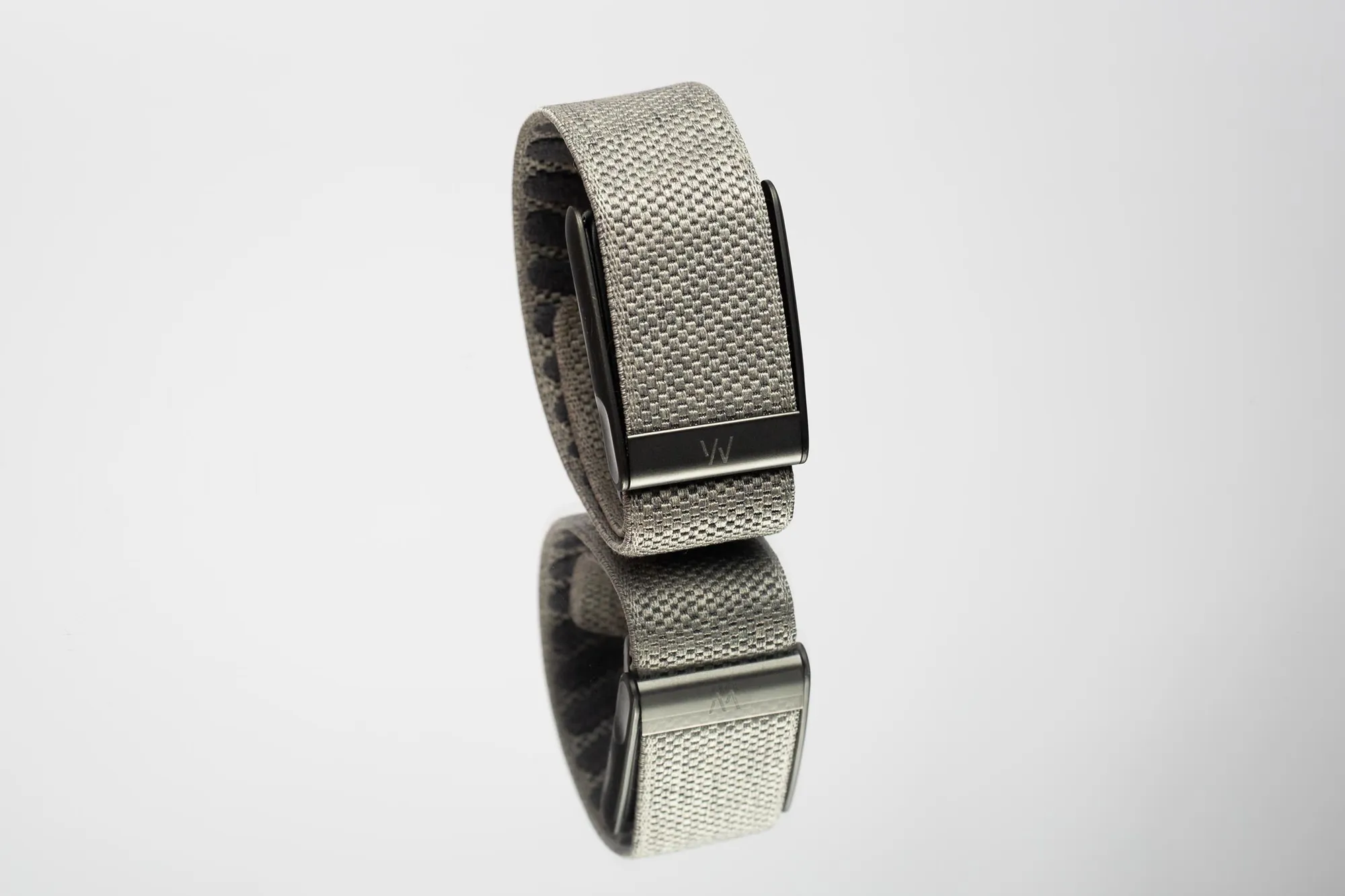 橙湾体育｜估值破百亿美元，WHOOP健康手环融资5.75亿美元