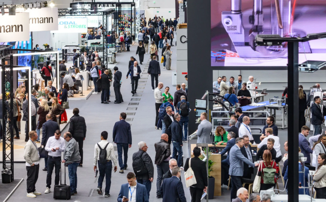 Techtextil 和 Texprocess 纺织行业展会在法兰克福举办 ，可持续和AI 创新迭出