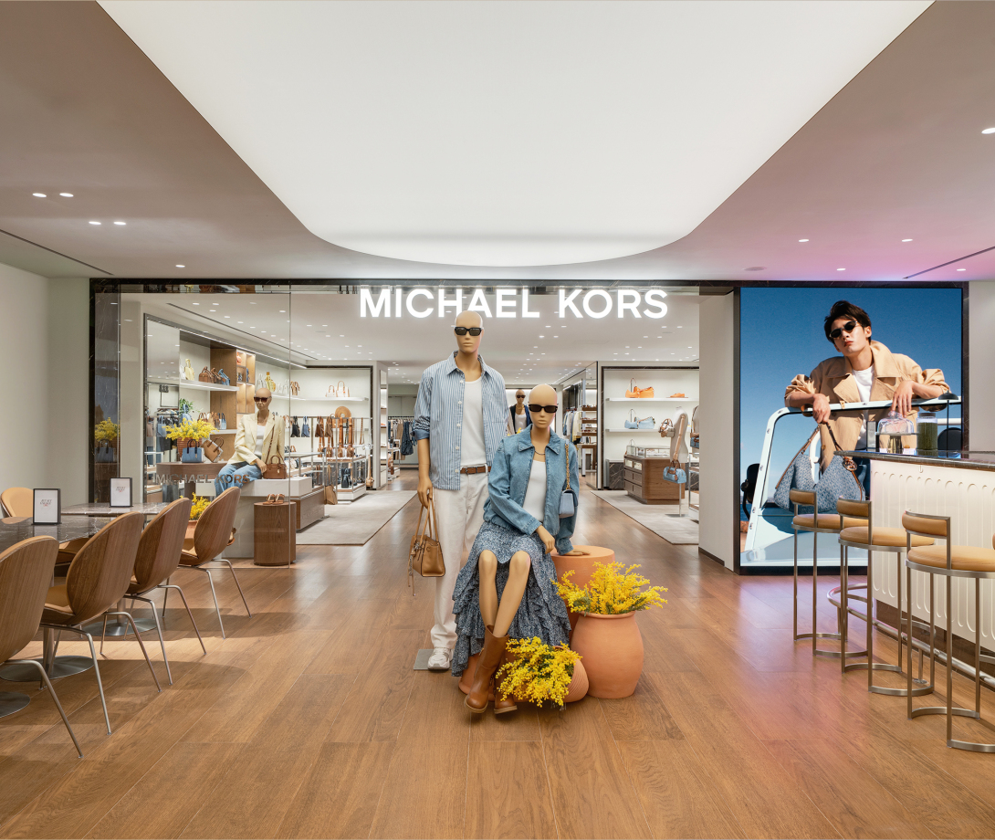 亚洲首家“MK旅行吧”落地北京国贸，MICHAEL KORS把“生活方式”推向战略新高度