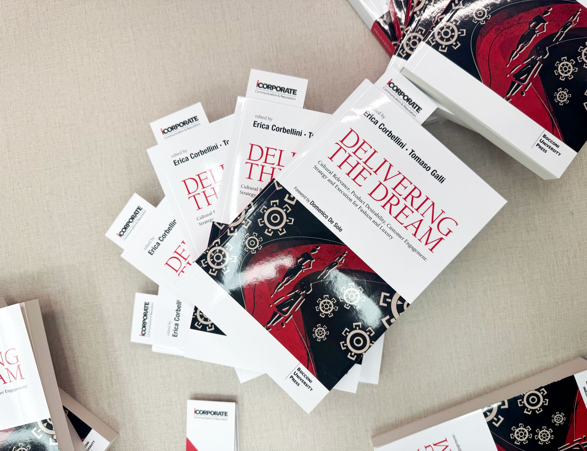 博科尼大学出版新书，Gucci 和 Prada 前高管讲述奢侈品牌的战略与执行