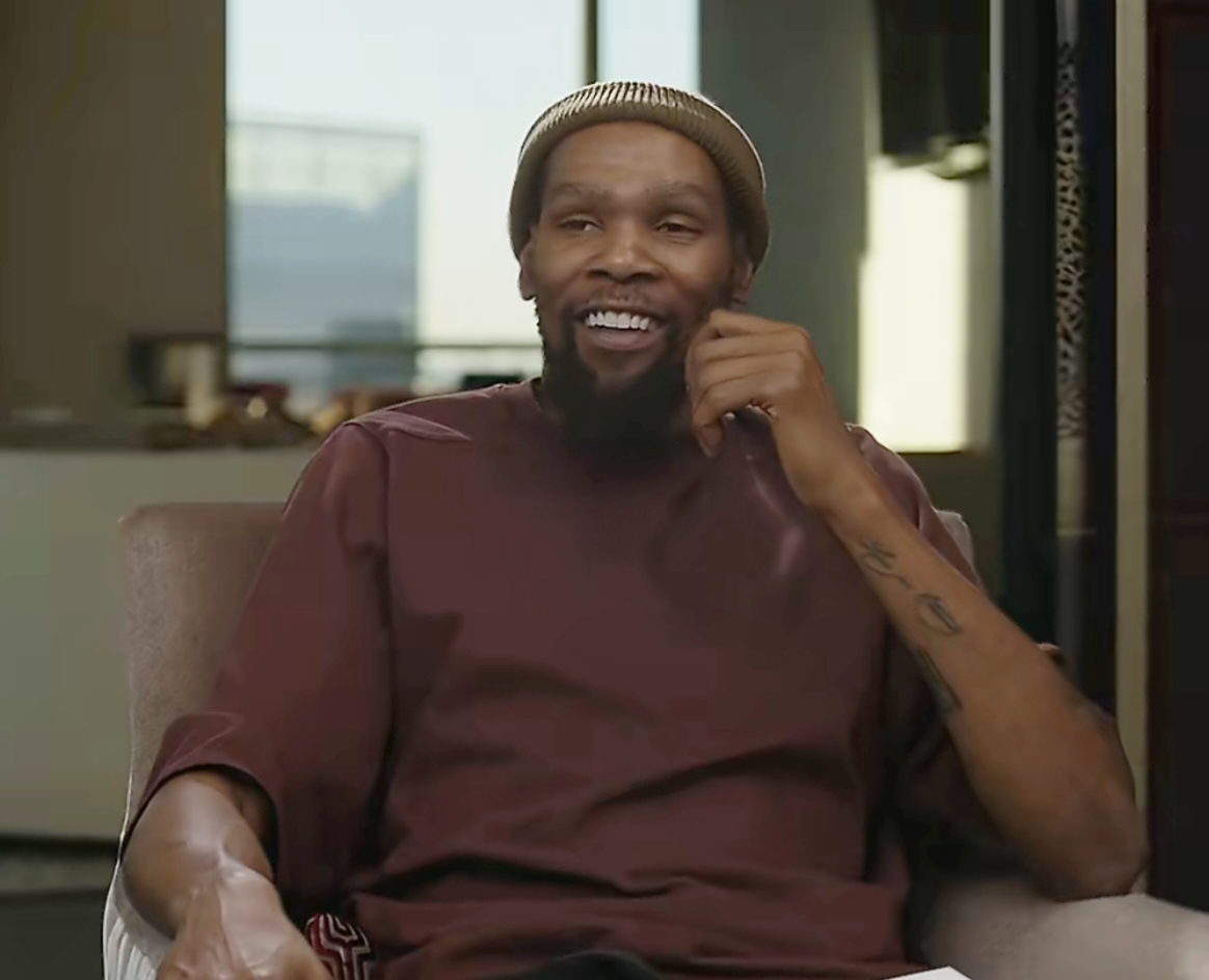 L Catterton 联合杜兰特等250位体育明星，推出消费品基金 CHAMP