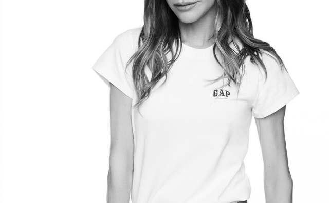 Gap 与 Victoria Beckham 达成多季合作
