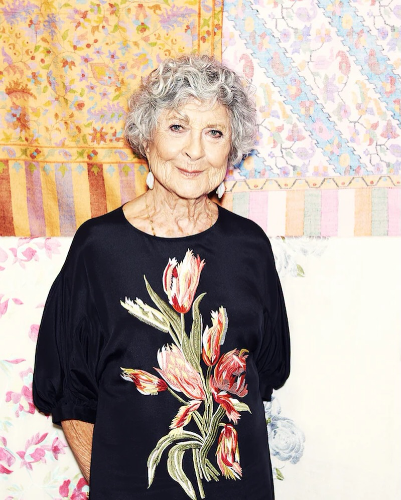 时尚界传奇的“B夫人”去世，享年100岁