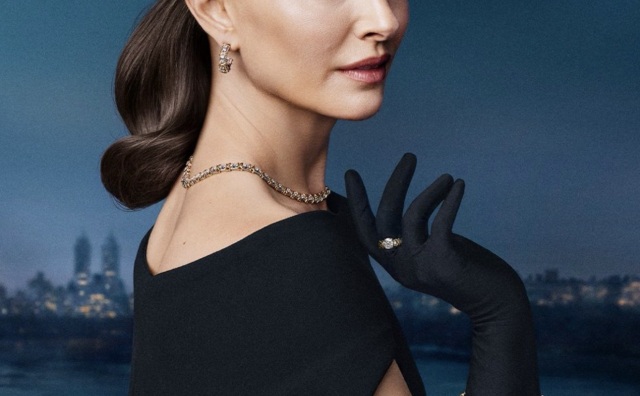 Tiffany & Co. 蒂芙尼发布全新 Sixteen Stone 十六石系列钻戒