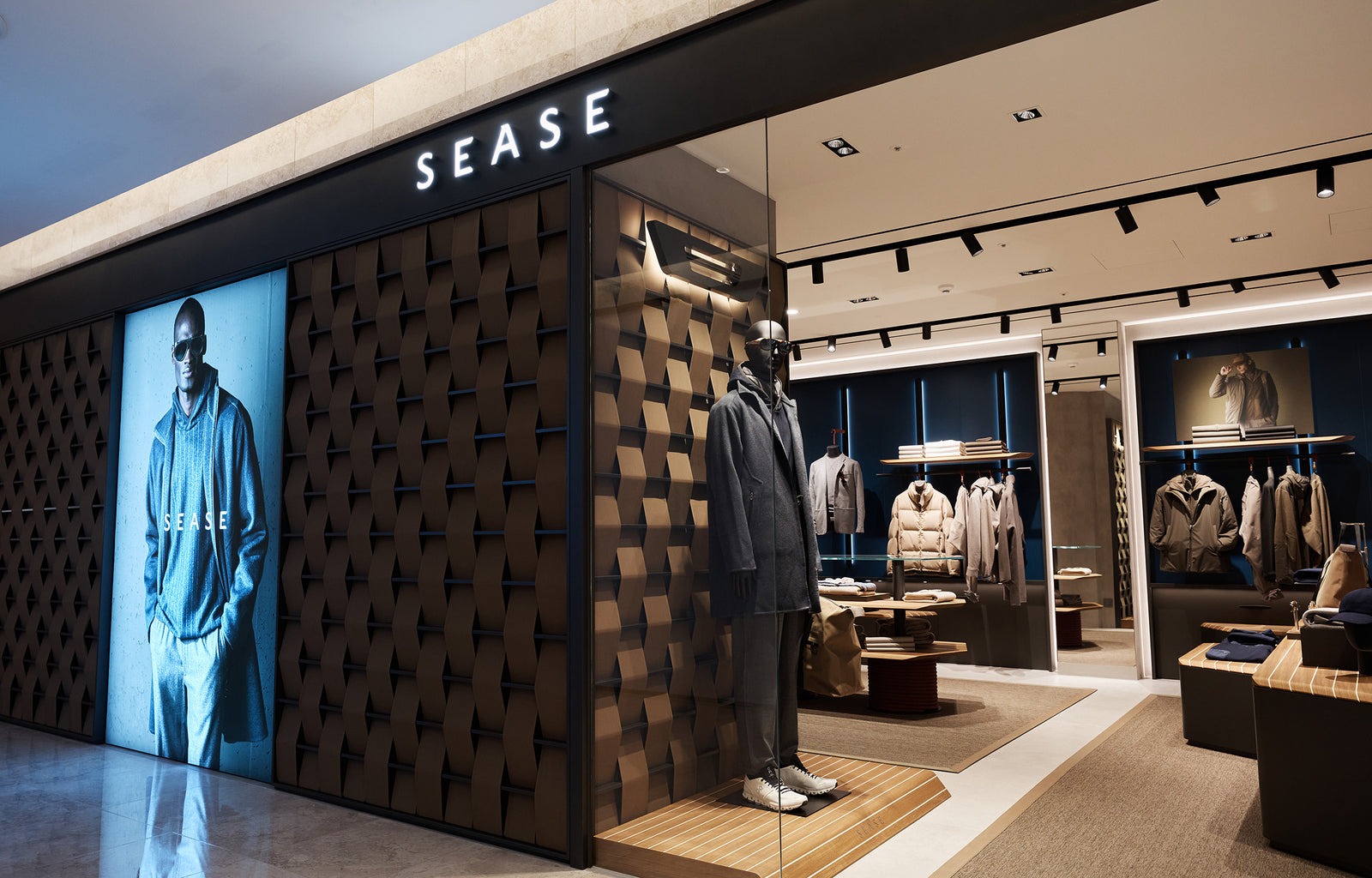 Loro Piana 家族后代创立的奢华运动品牌 SEASE 2025财年营收增长25%