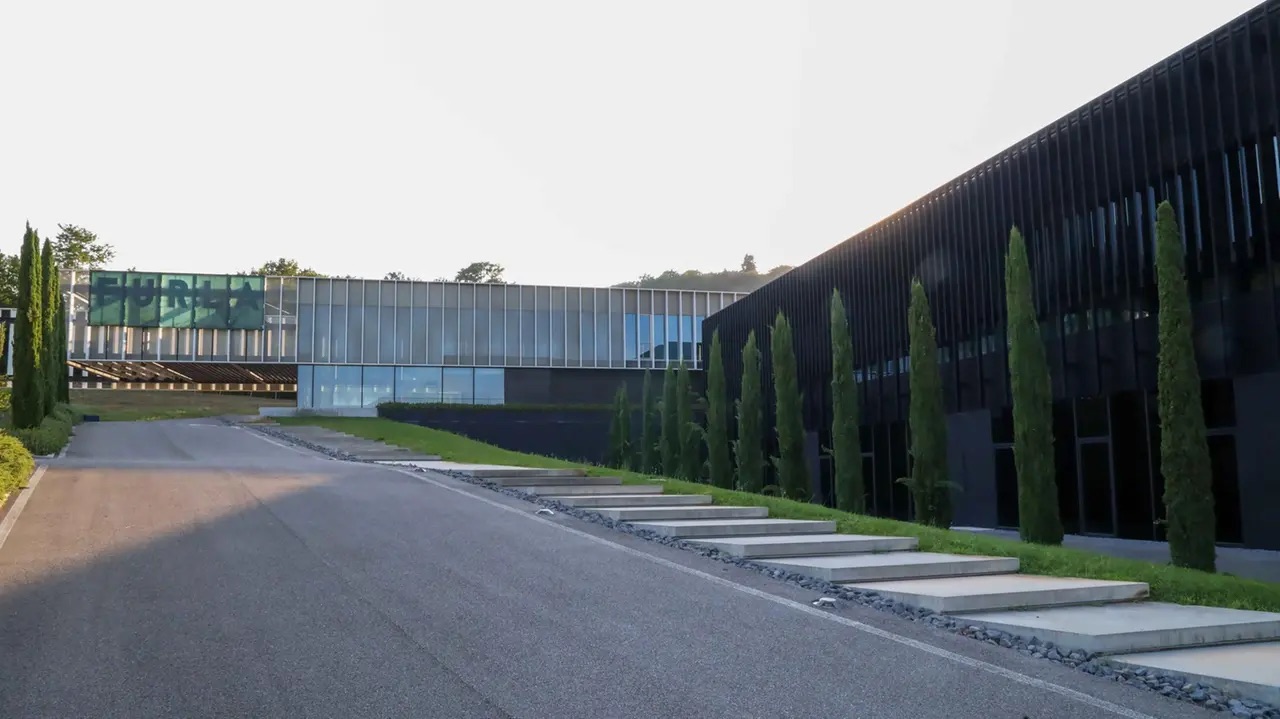 Loro Piana 于意大利新建一座皮具工厂